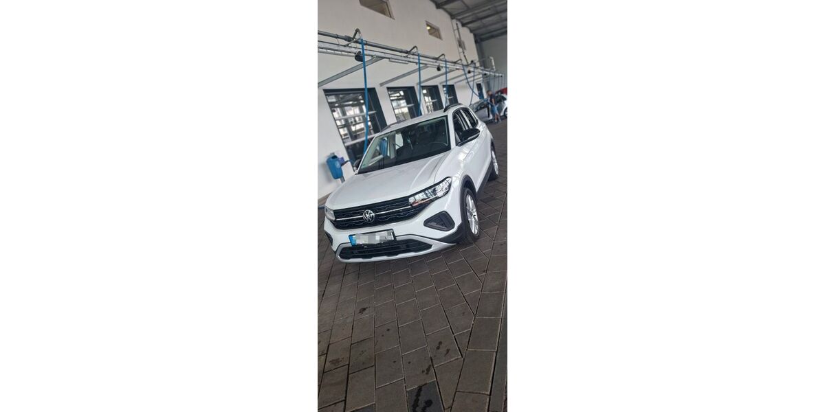 VW T-Cross 25.000 km 21.500 &euro; Reutlingen 72766