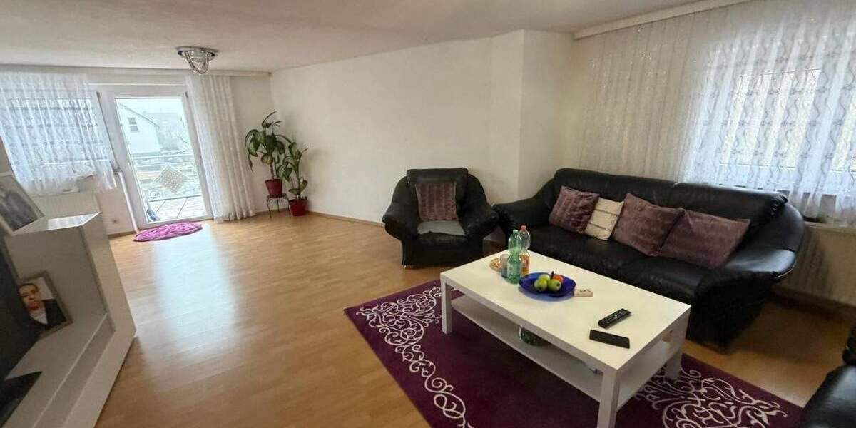 Mehrfamilienhaus, Wohnhaus Wildberg Effringen - 7 Zimmer, 200 m&sup2;, 475.000&euro; | Angebot:24657197