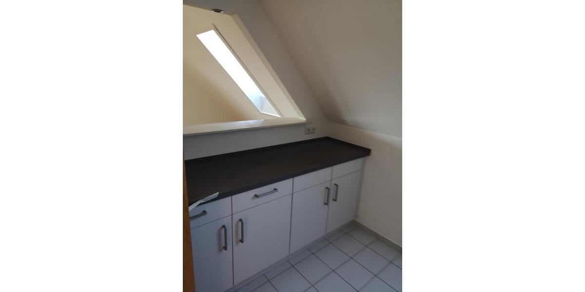 Dachgeschoßwohnung Bietigheim-Bissingen Bissingen - 3 Zimmer, 75 m&sup2;, 1.100&euro; | Angebot:27625228