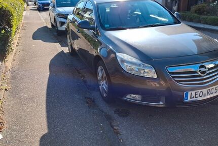 Opel Insignia 73.500 km 6.850 &euro; Fellbach - Schmiden 70736
