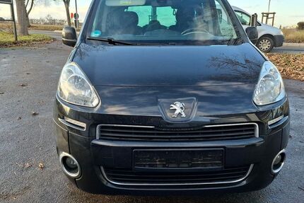 Peugeot Partner 142.000 km 5.990 &euro; Kernen i. r 71394