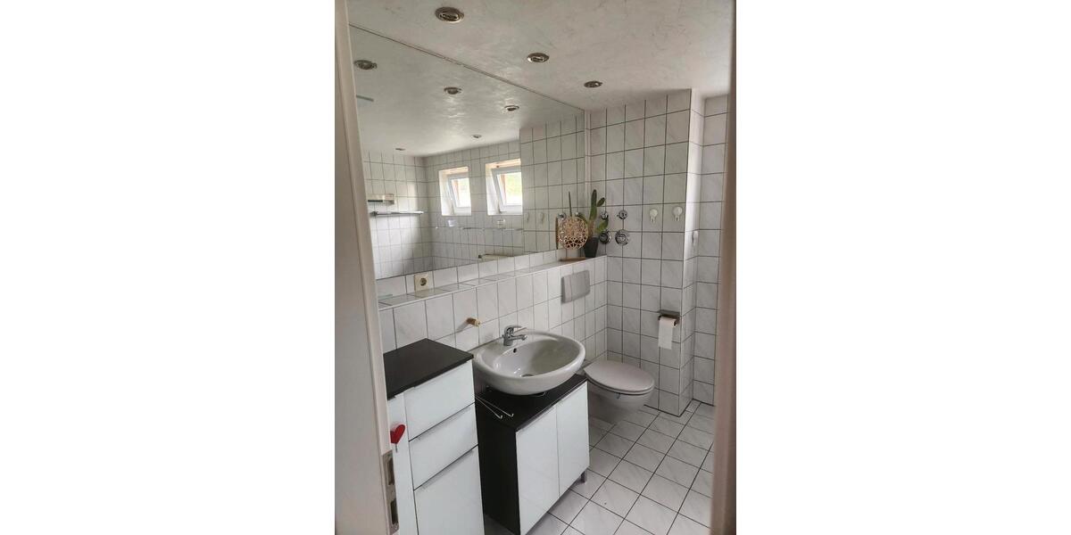 Erdgeschoßwohnung Bad Liebenzell - 4 Zimmer, 105 m&sup2;, 350.000&euro; | Angebot:24764314