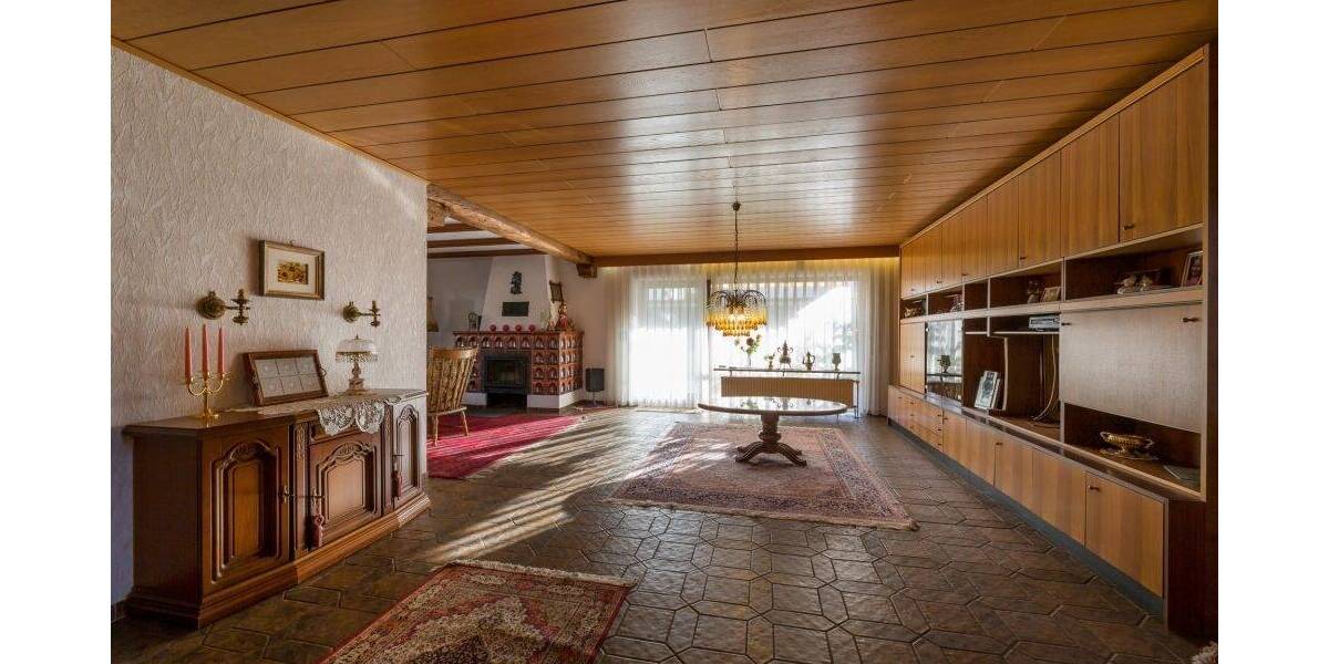 Einfamilienhaus Pforzheim Würm - 6 Zimmer, 165 m&sup2;, 475.000&euro; | Angebot:23562143