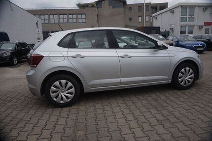 VW Polo 49.161 km 13.950 &euro; Nufringen/Stuttgart 71154