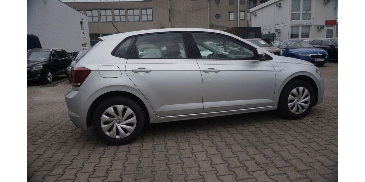 VW Polo 49.161 km 13.950 &euro; Nufringen/Stuttgart 71154