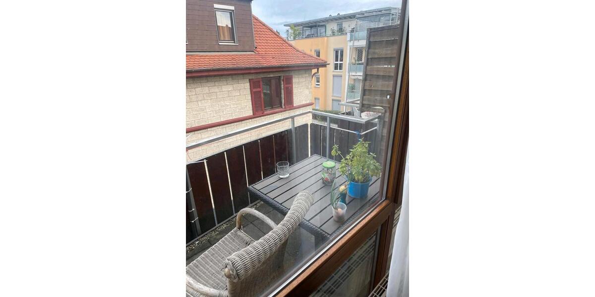 Etagenwohnung Reutlingen - 2 Zimmer, 50 m&sup2;, 235.000&euro; | Angebot:24683040