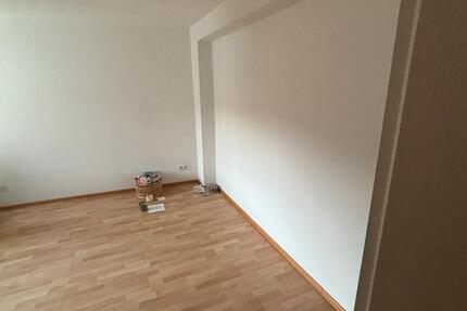 Wohnung Pforzheim Büchenbronn - 3 Zimmer, 70 m&sup2;, 875&euro; | Angebot:25418081