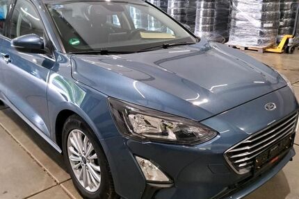 Ford Focus 147.000 km 9.999 € Ditzingen 71254