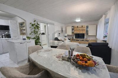 WOHNEN AUF 2 ETAGEN IN TOP LAGE - Wohnung Stuttgart Zuffenhausen | Angebot:24851562