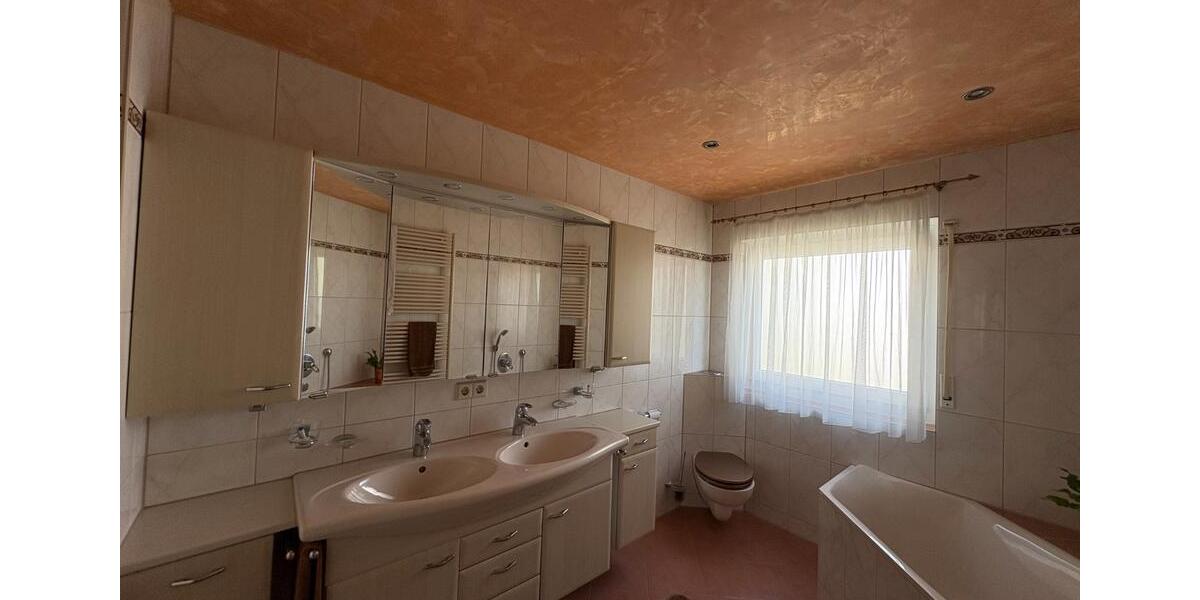 Bungalow Aichtal - 5 Zimmer, 130 m&sup2;, 629.000&euro; | Angebot:26829254