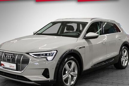Audi e-tron 52.280 km 32.940 &euro; Stuttgart 70563