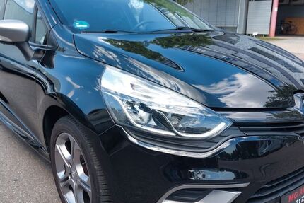 Renault Clio 80.204 km 8.999 &euro; Fellbach 70736