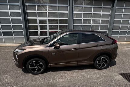 Mitsubishi Eclipse 17.356 km 28.700 € Stuttgart 70188