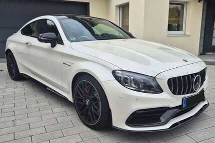 Mercedes C 63 AMG