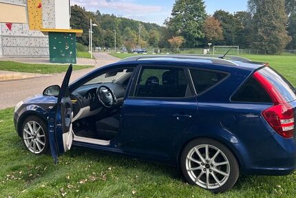 Kia ceed / Ceed 189.000 km 4.200 € Neckartenzlingen 72654