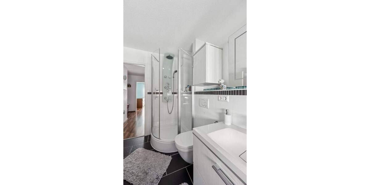 Weihnachten im neuen Zuhause: Ruhige, zentrale Lage und schnell im Grünen 5 zimmer