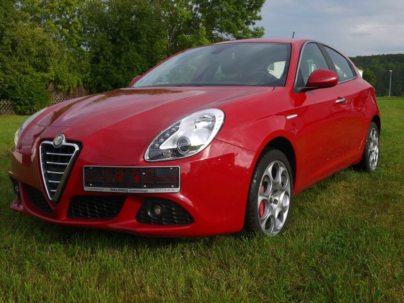 Alfa Romeo Giulietta 221.637 km 4.400 € Dettenhausen bei Stuttgart 72135