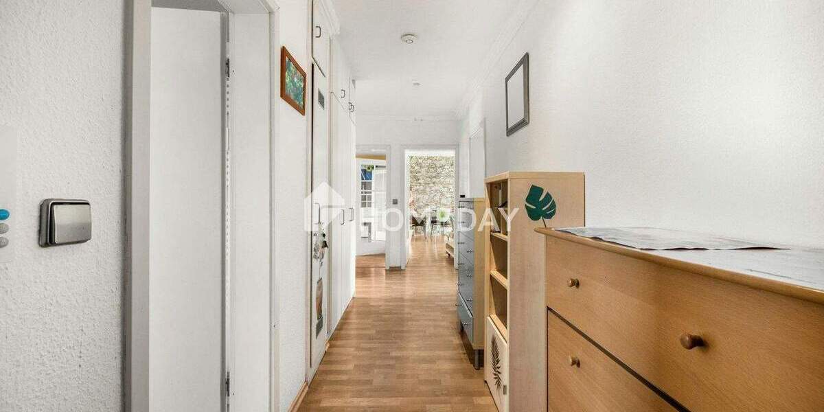 Etagenwohnung Stuttgart Degerloch - 3 Zimmer, 93 m&sup2;, 399.000&euro; | Angebot:24595714