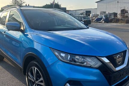 Nissan Qashqai 102.000 km 10.900 &euro; Waiblingen OT Hegnach 71334