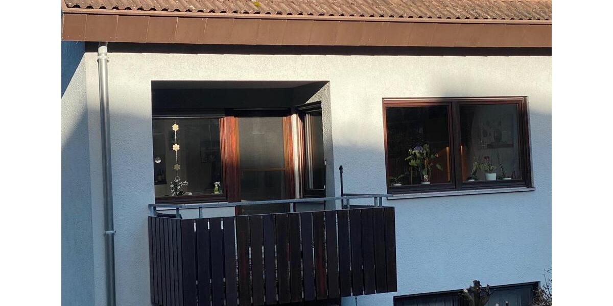 Etagenwohnung Weissach - 3.5 Zimmer, 83 m&sup2;, 299.000&euro; | Angebot:26626475