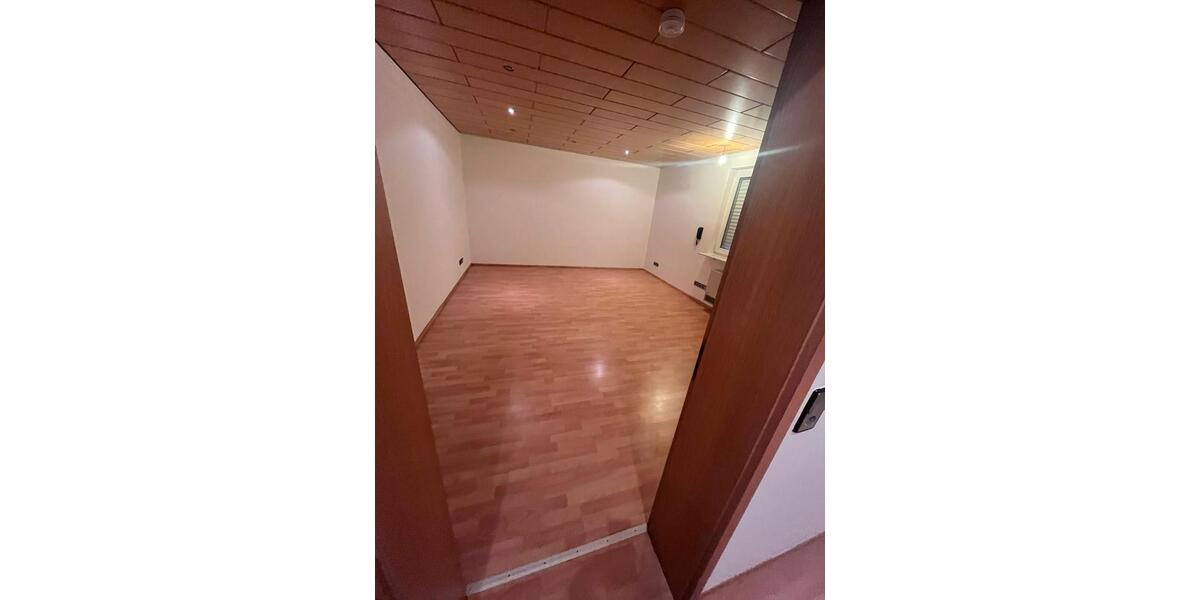 Erdgeschoßwohnung Esslingen am Neckar Brühl - 2 Zimmer, 50 m&sup2;, 650&euro; | Angebot:24666302