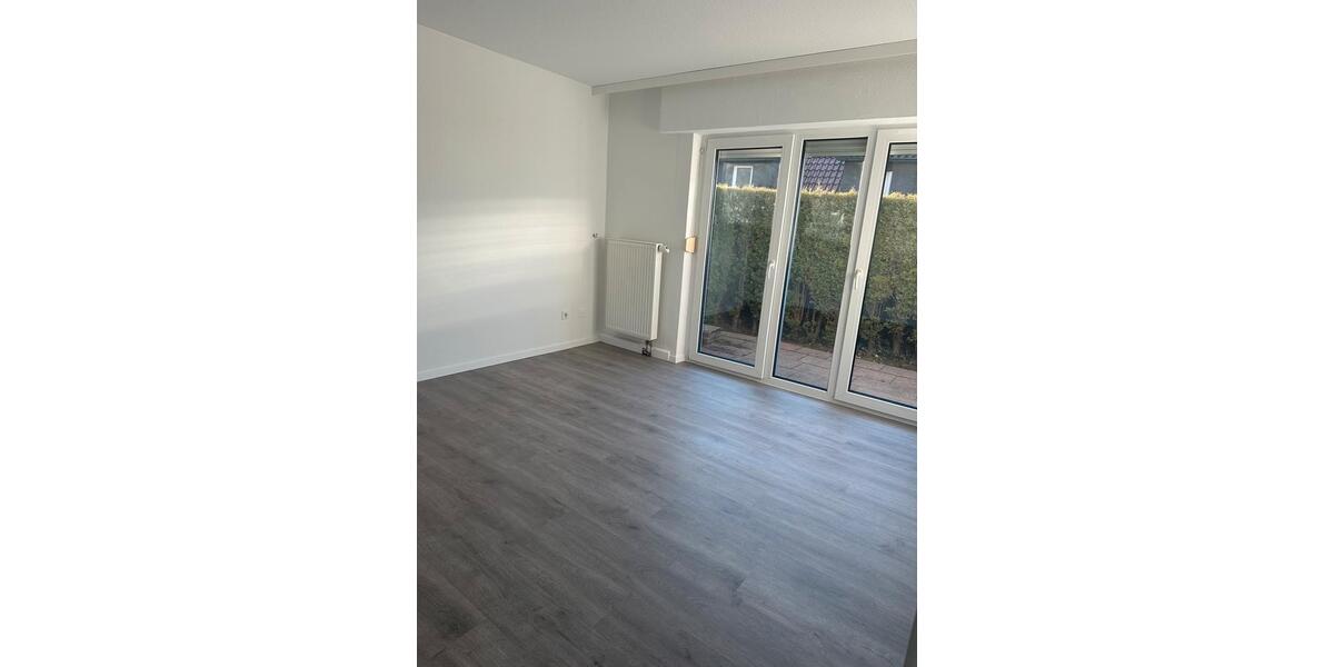 Erdgeschoßwohnung Esslingen am Neckar Hegensberg - 3 Zimmer, 58 m&sup2;, 850&euro; | Angebot:24294429