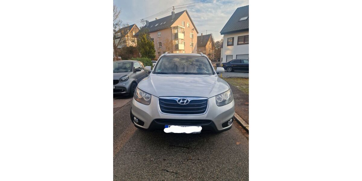 Hyundai SANTA FE 261.000 km 6.400 € Esslingen am Neckar 73728