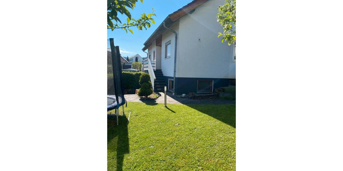 Doppelhaushälfte Calw - 6 Zimmer, 140 m&sup2;, 530.000&euro; | Angebot:26512381