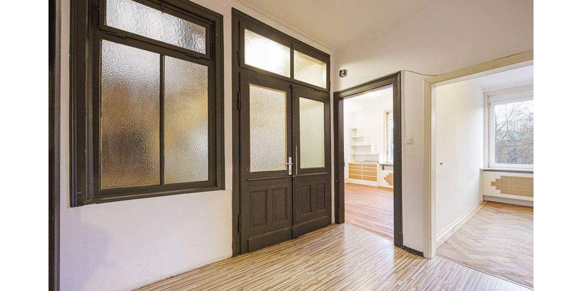 Etagenwohnung Ludwigsburg Mitte - 5 Zimmer, 111 m&sup2;, 369.000&euro; | Angebot:21727964