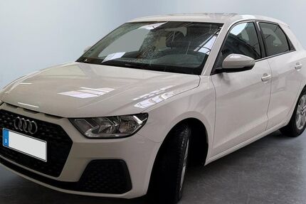 Audi A1 75.019 km 17.900 &euro; Bietigheim-Bissingen 74321