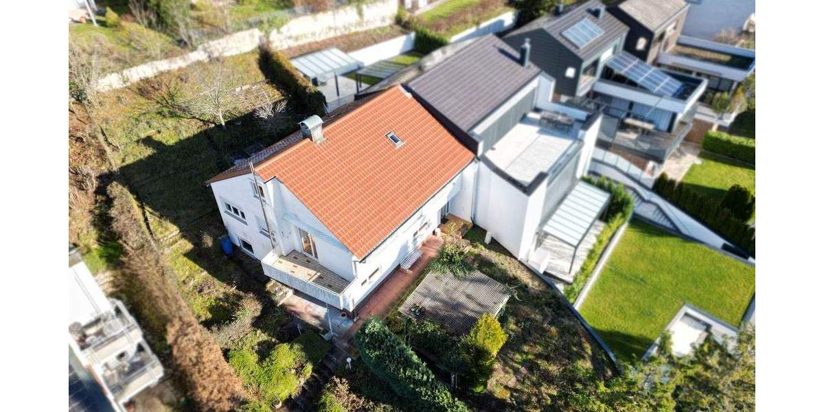 Doppelhaushälfte Böblingen - 6 Zimmer, 157 m&sup2;, 898.000&euro; | Angebot:23974307