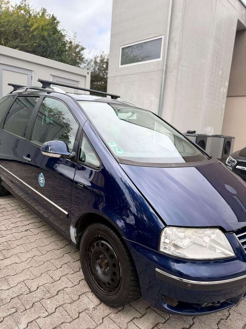 VW Sharan 218.000 km 3.999 € Herrenberg 71083