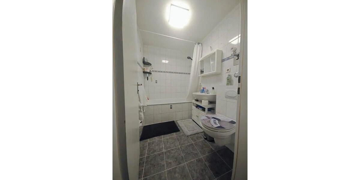 Etagenwohnung Leonberg - 2 Zimmer, 66 m&sup2;, 920&euro; | Angebot:26423395