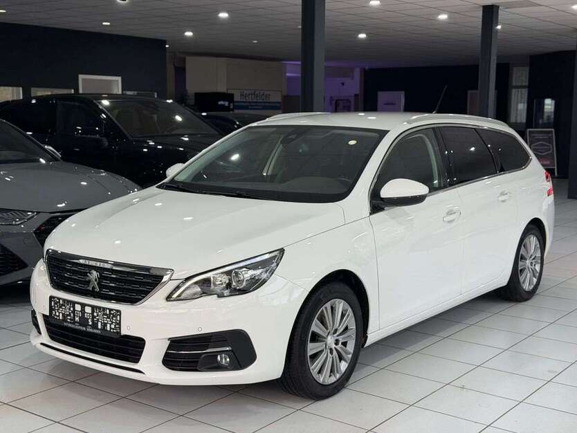 Peugeot 308 75.000 km 13.990 € Weil im Schönbuch 71093