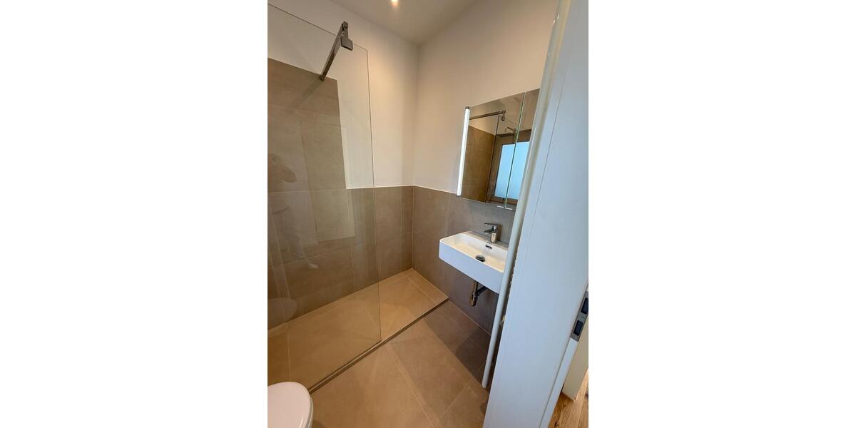 Einfamilienhaus Stuttgart Bad Cannstatt - 1 Zimmer, 52 m&sup2;, 1.000&euro; | Angebot:26463423