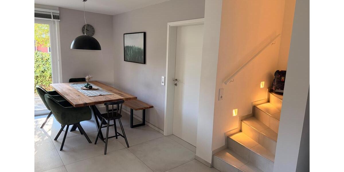 Reihenhaus Herrenberg - 5 Zimmer, 120 m&sup2;, 598.000&euro; | Angebot:27244491