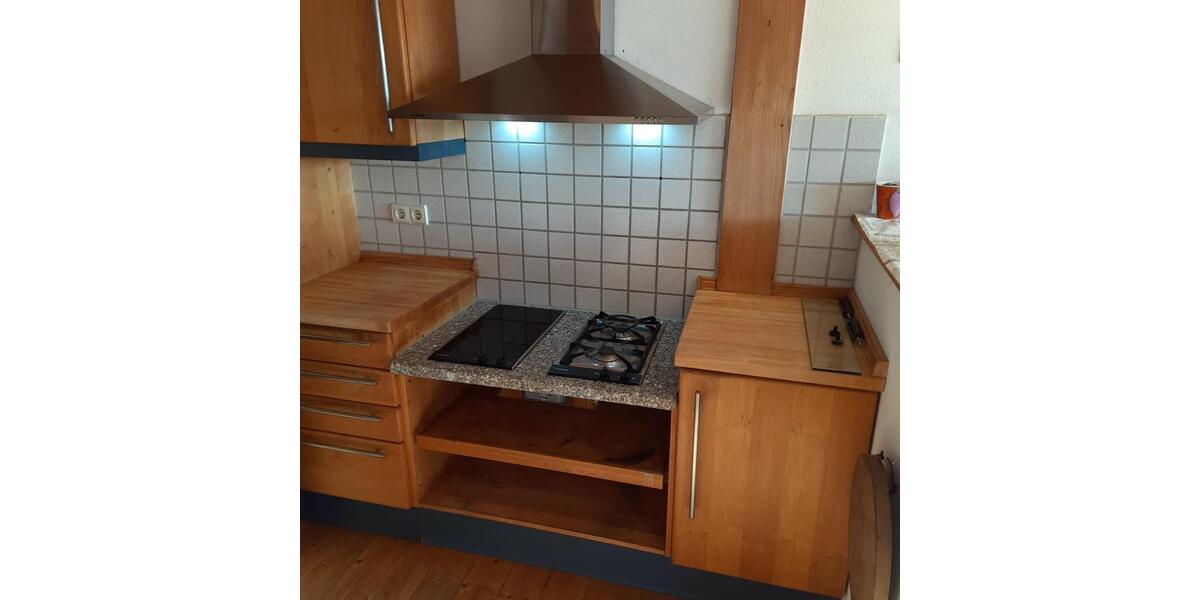Einfamilienhaus Simmozheim - 7 Zimmer, 143 m&sup2;, 2.050&euro; | Angebot:24786911