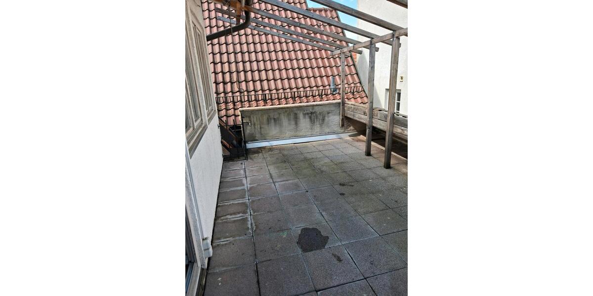 Reihenhaus Leonberg - 6 Zimmer, 176 m&sup2;, 680.000&euro; | Angebot:26539434