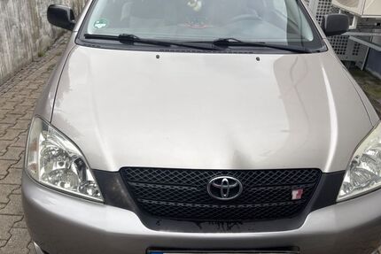 Toyota Corolla 295.000 km 3.000 &euro; Stuttgart 70499