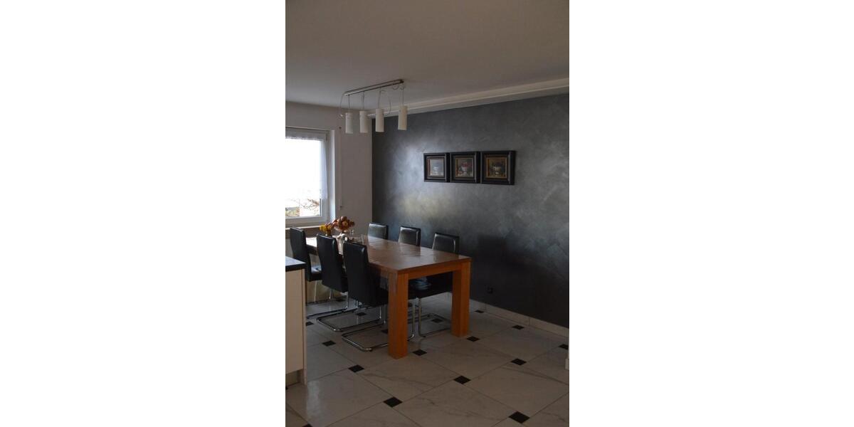 Erdgeschoßwohnung Leonberg - 4.5 Zimmer, 150 m&sup2;, 590.000&euro; | Angebot:26587813