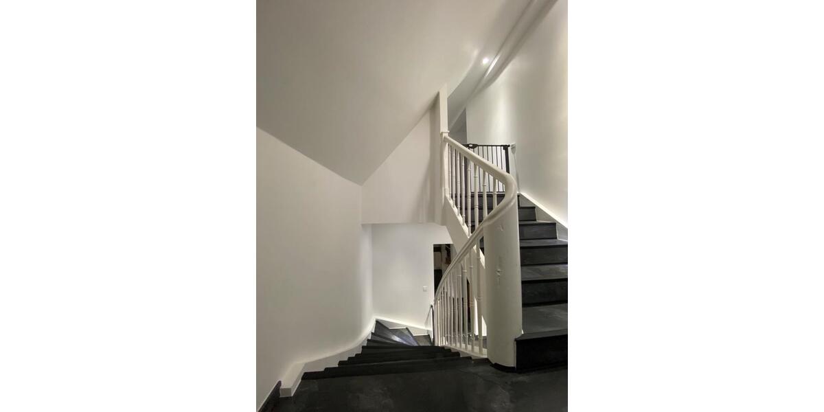 Doppelhaushälfte Calw - 7 Zimmer, 150 m&sup2;, 375.000&euro; | Angebot:25805337