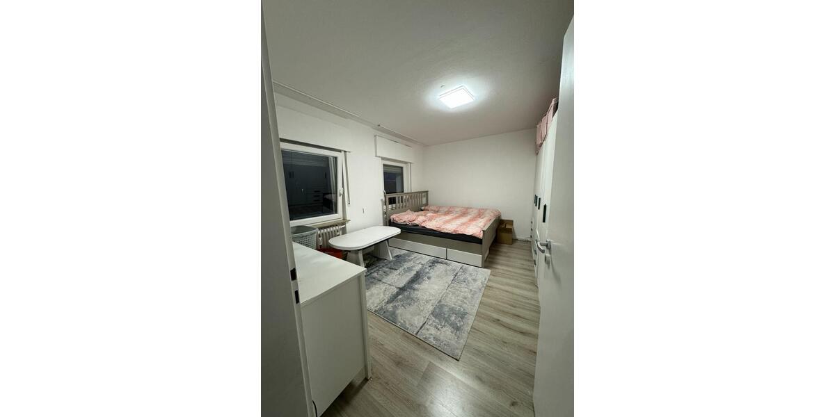 Erdgeschoßwohnung Vaihingen an der Enz - 3 Zimmer, 58 m&sup2;, 750&euro; | Angebot:24803377