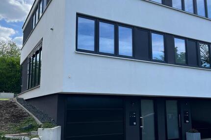 Reihenhaus in Pforzheim-Würm Bj. 2021 - mit 2 Bädern u. Garage