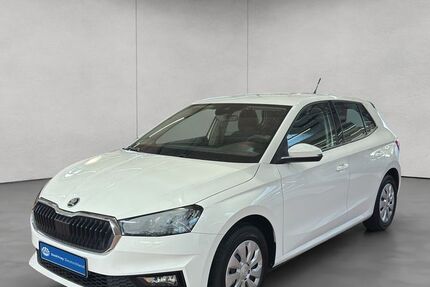 Skoda Fabia 12.400 km 15.890 &euro; Stuttgart 70190