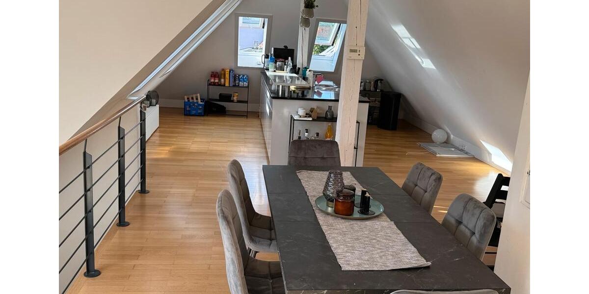 Charmante Maisonette Wohnung mit Dachterasse 2 zimmer