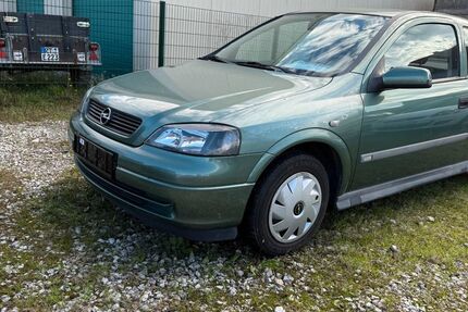 Opel Astra 225.200 km 999 € Metzingen 72555