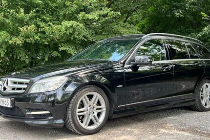 Mercedes-Benz C 250 280.000 km 5.999 &euro; Stuttgart 70327