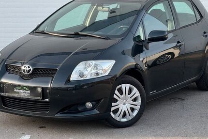 Toyota Auris 185.000 km 3.490 &euro; Tübingen 72070
