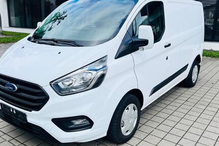 Ford Transit Custom 211.000 km 10.990 &euro; Holzgerlingen 71088