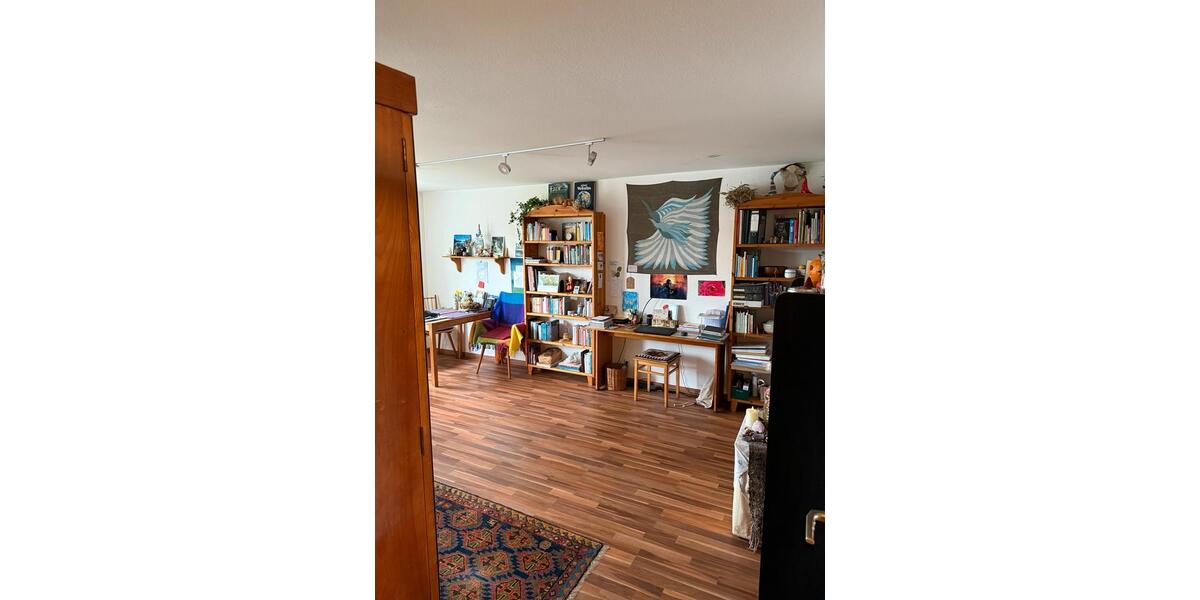 Gepflegte 2-Zimmer-Wohnung mit Balkon & TG-Stellplatz in Tübingen 2 zimmer